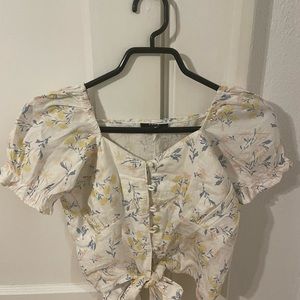 NWOT Zara Floral Top